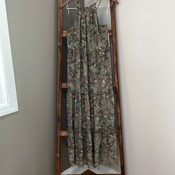 Cute summer dress!! NWT - Picture 1 of 7